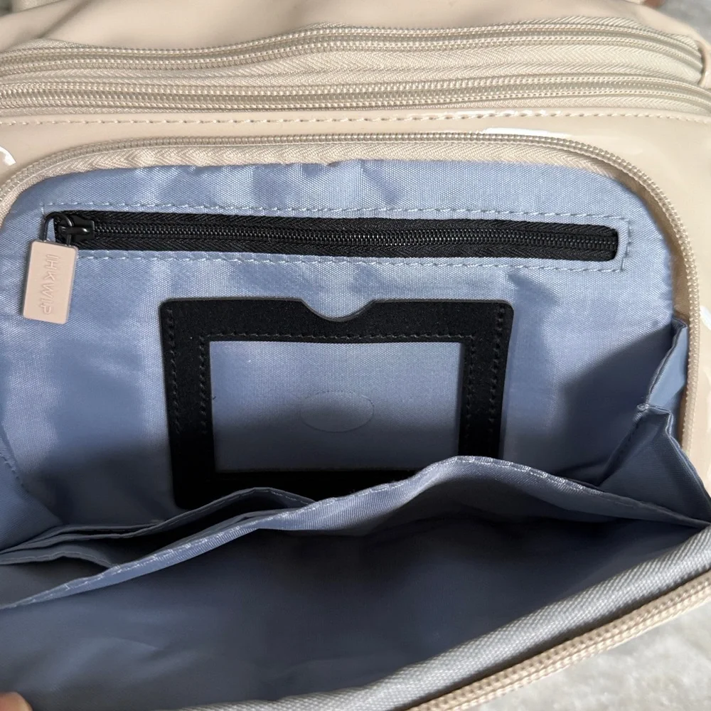 IHKWIP sling bag crossbody patent sand NEW - Picture 2 of 6